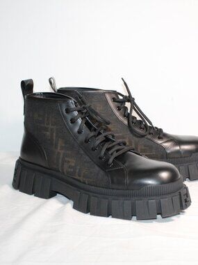 Fendi Boots for Men on Sale up to 90% Off: Poshmark display picture 1